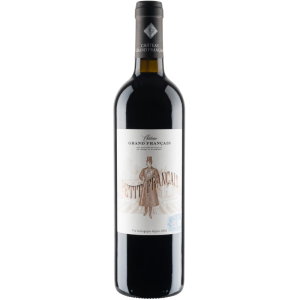 bouteille de vin petit français bordeaux supérieur rouge AOC avec assemblage merlot cabernet